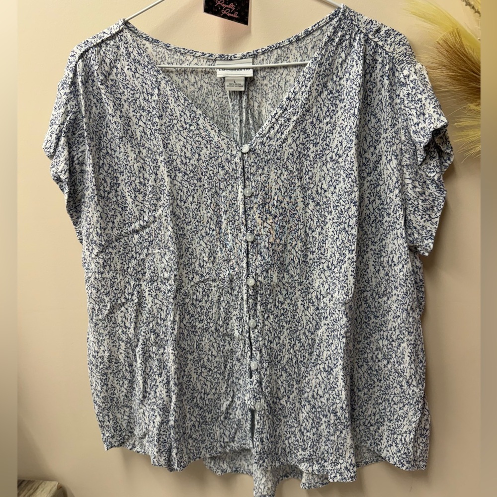 Liz Claiborne White and Blue Floral Blouse